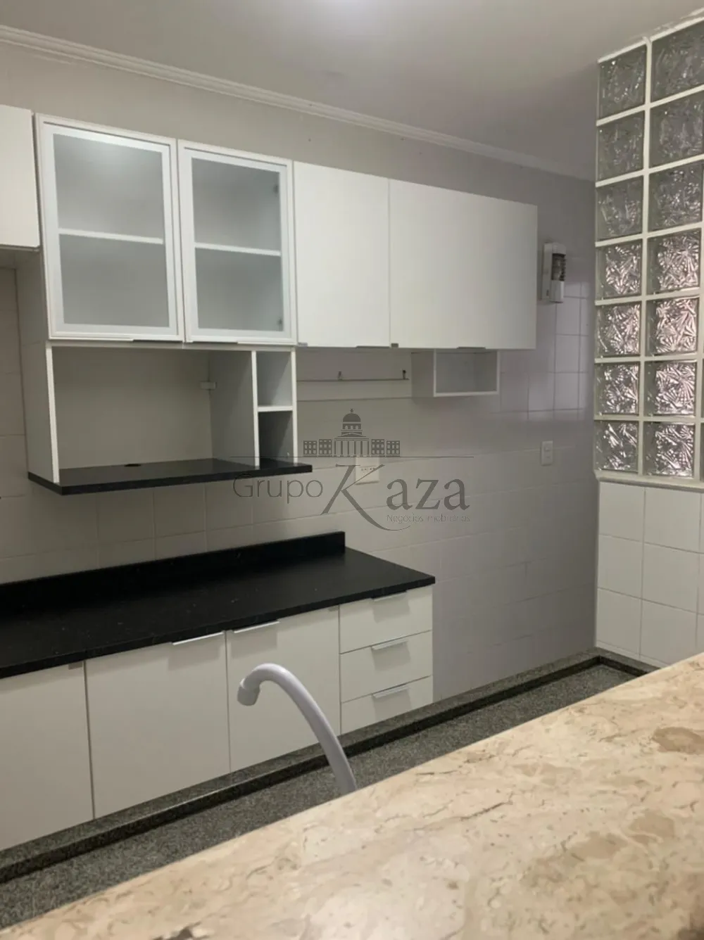 Foto 3 de Apartamento Padrão em Vila Machado, Jacareí - imagem 3