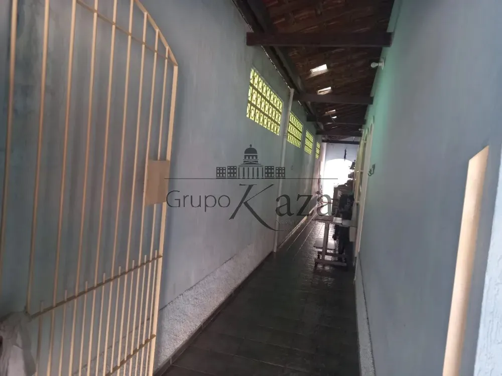 Foto 8 de Casa Padrão em Jardim Colonial, São José dos Campos - imagem 8