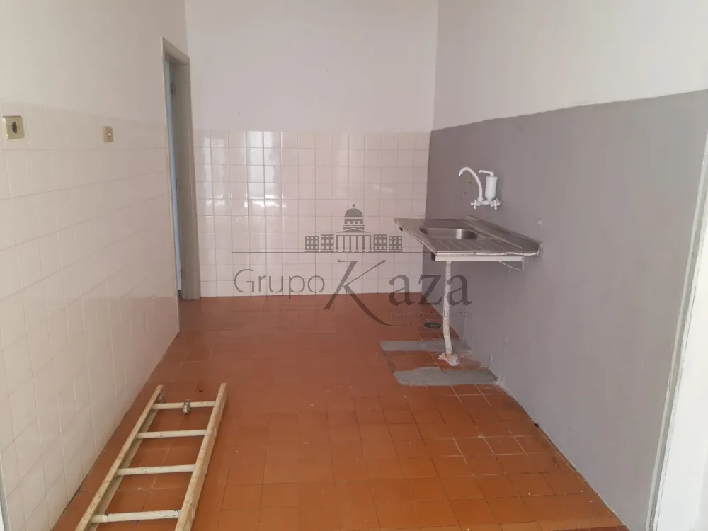 Foto 3 de Casa Padrão em Parque Itamarati, Jacareí - imagem 3