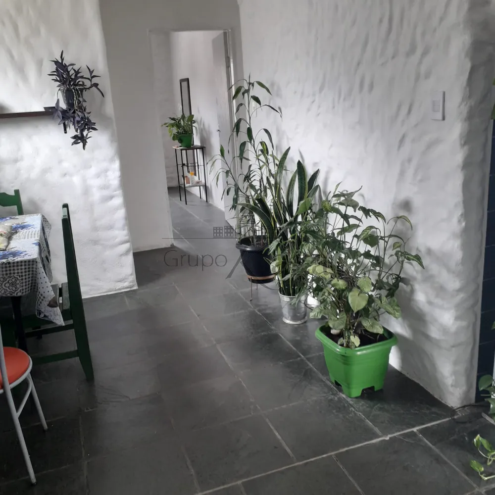 Foto 4 de Casa Comercial  Residencial em Vila Guaianazes, São José dos Campos - imagem 4