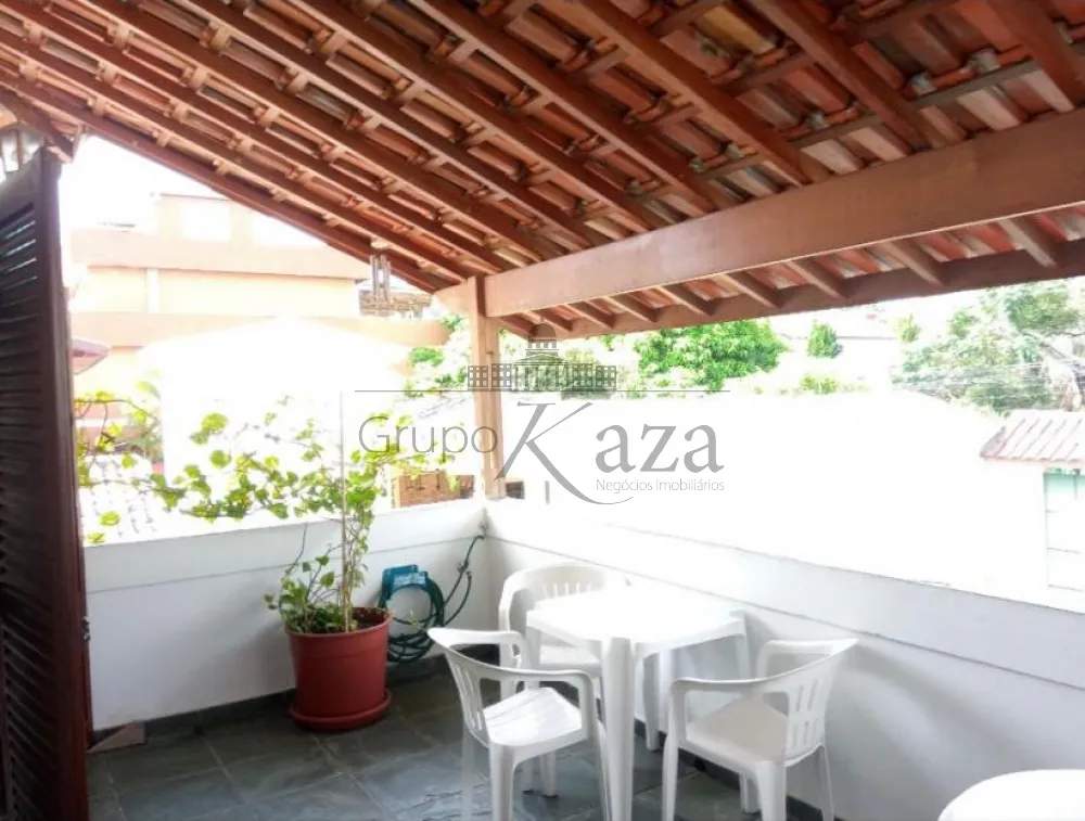 Foto 3 de Casa Condomínio em Jardim das Colinas, São José dos Campos - imagem 3