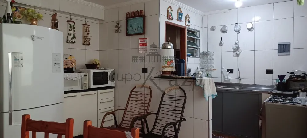 Foto 9 de Casa Padrão em Vila Aprazível, Jacareí - imagem 9