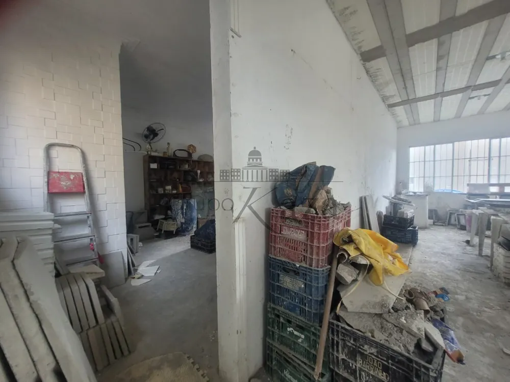 Foto 28 de Casa Comercial  Residencial em Jardim Ismênia, São José dos Campos - imagem 28
