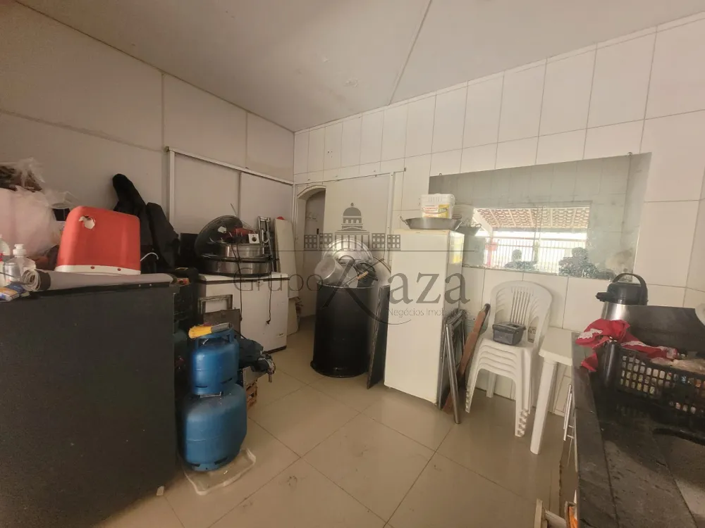 Foto 21 de Casa Comercial  Residencial em Jardim Ismênia, São José dos Campos - imagem 21