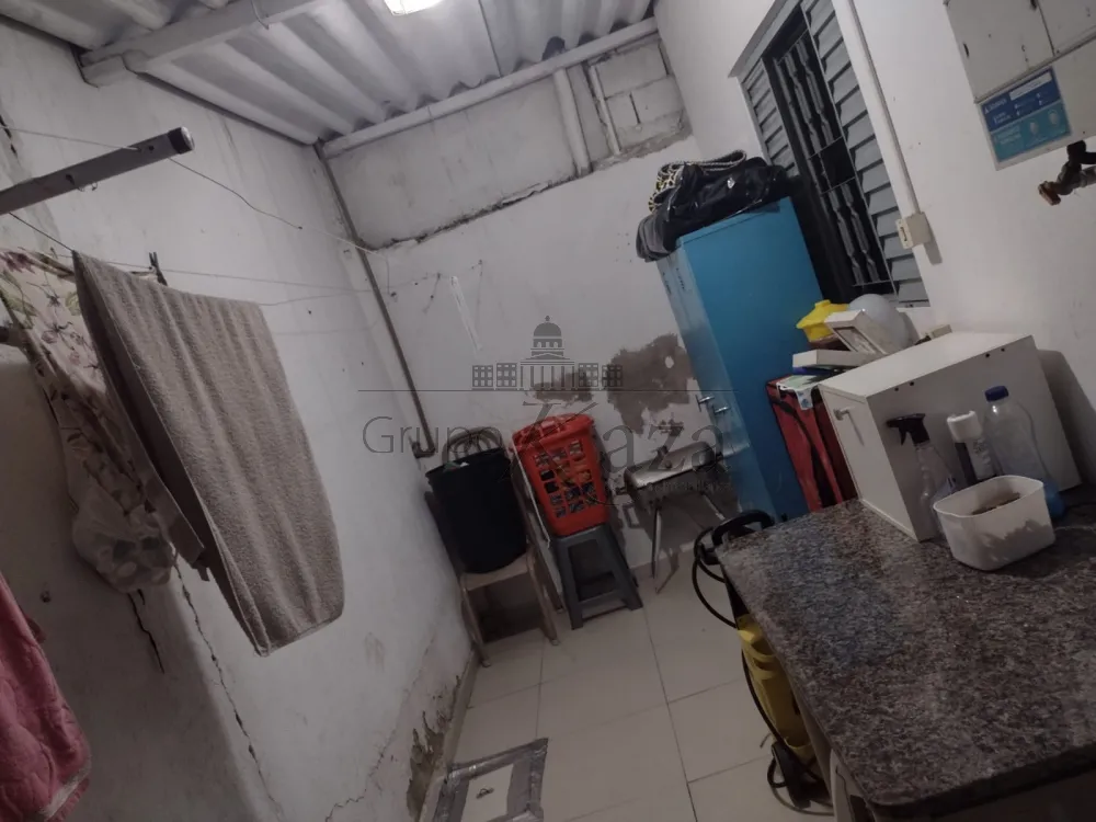 Foto 19 de Casa Comercial  Residencial em Jardim Ismênia, São José dos Campos - imagem 19