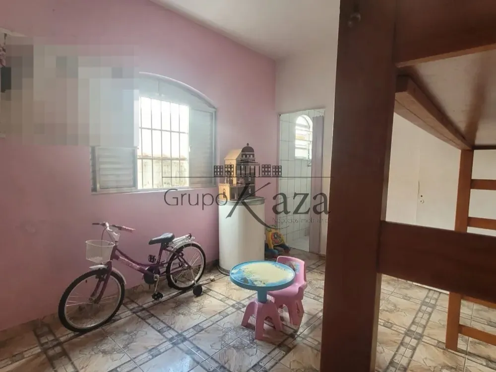 Foto 13 de Casa Comercial  Residencial em Jardim Ismênia, São José dos Campos - imagem 13