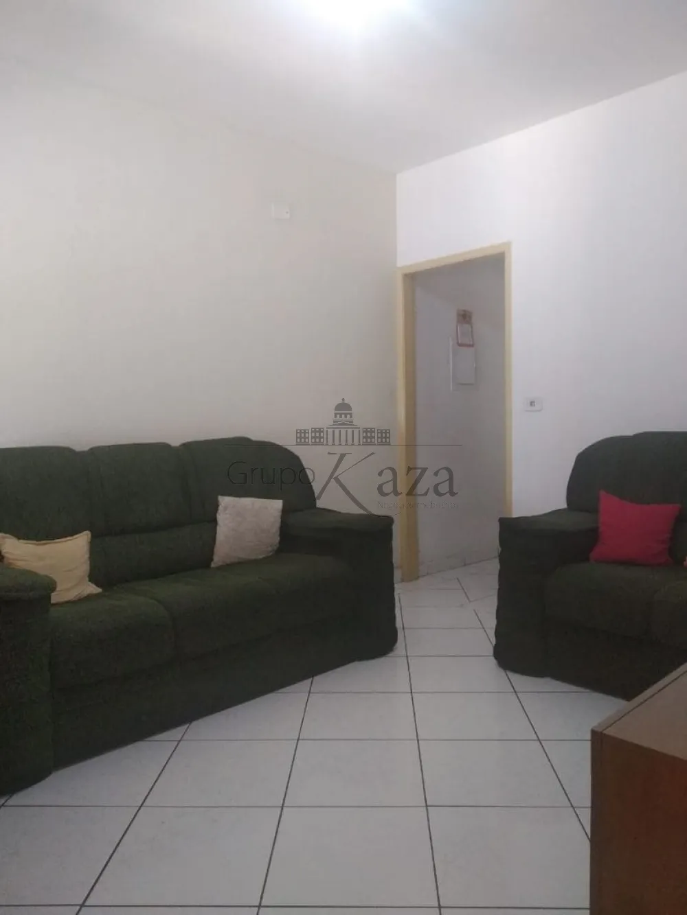 Foto 2 de Casa Padrão em Jardim Santa Inês I, São José dos Campos - imagem 2