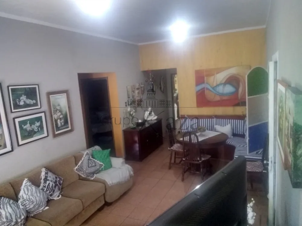 Foto 2 de Casa Padrão em Jardim Emilia, Jacareí - imagem 2