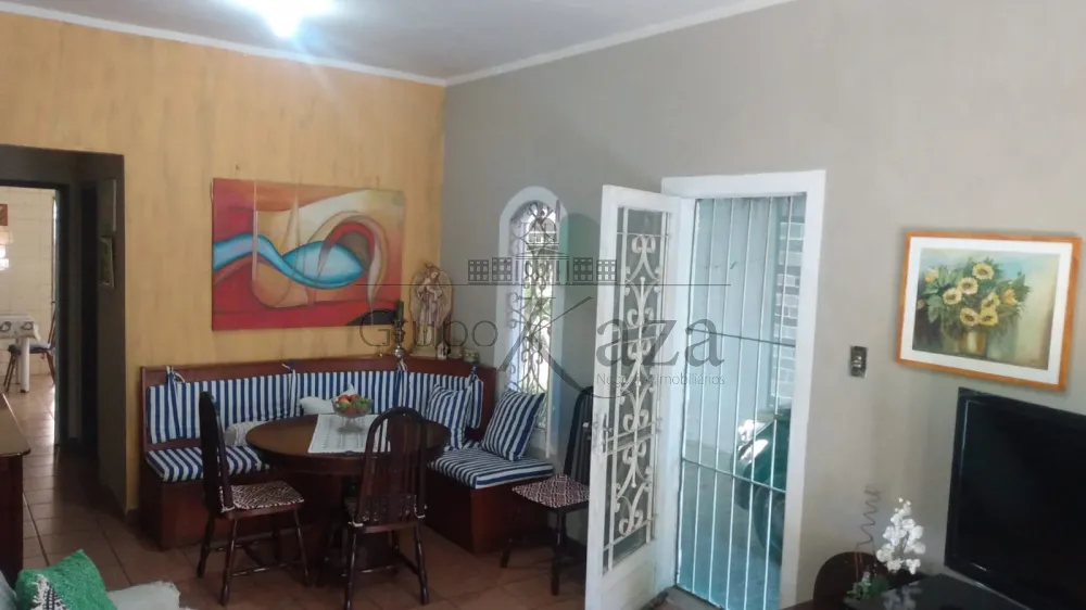 Foto 3 de Casa Padrão em Jardim Emilia, Jacareí - imagem 3