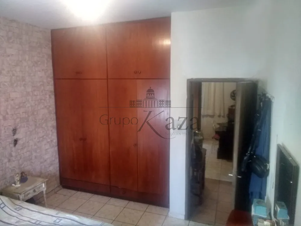 Foto 12 de Casa Padrão em Jardim Emilia, Jacareí - imagem 12