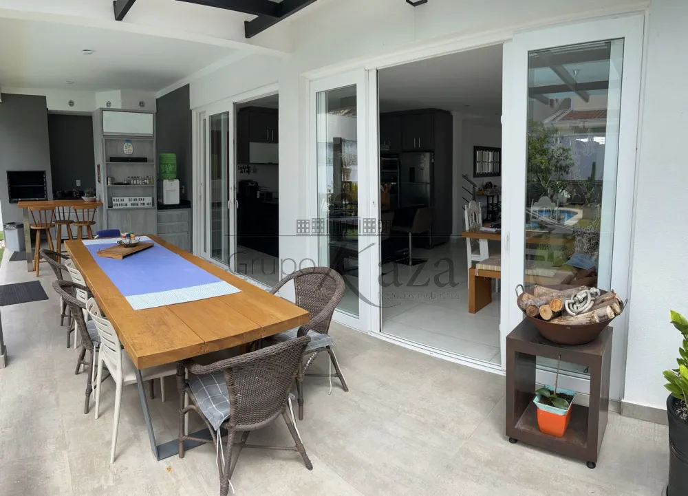 Foto 11 de Casa Sobrado em Jardim Esplanada II, São José dos Campos - imagem 11