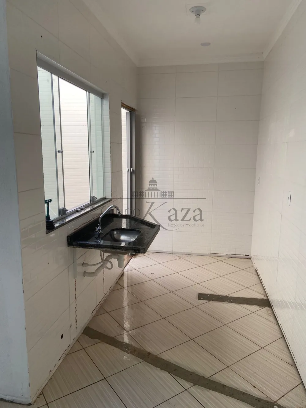 Foto 4 de Casa Comercial  Residencial em Jardim Santa Marina, Jacareí - imagem 4