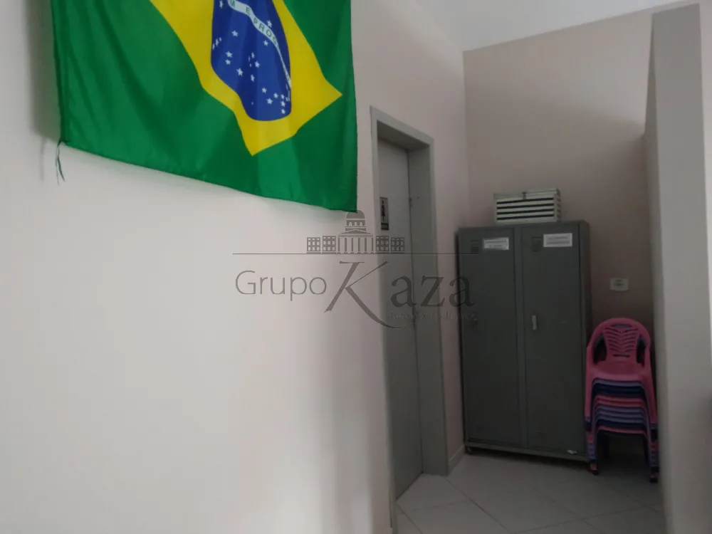 Foto 12 de Casa Comercial  Residencial em Jardim Santa Marina, Jacareí - imagem 12