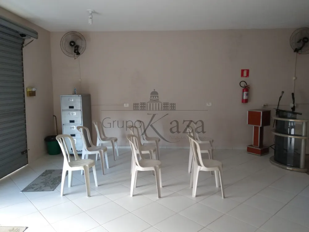 Foto 9 de Casa Comercial  Residencial em Jardim Santa Marina, Jacareí - imagem 9
