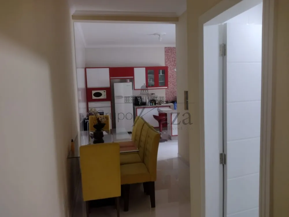 Foto 4 de Casa Sobrado em Residencial Bosque dos Ipês, São José dos Campos - imagem 4