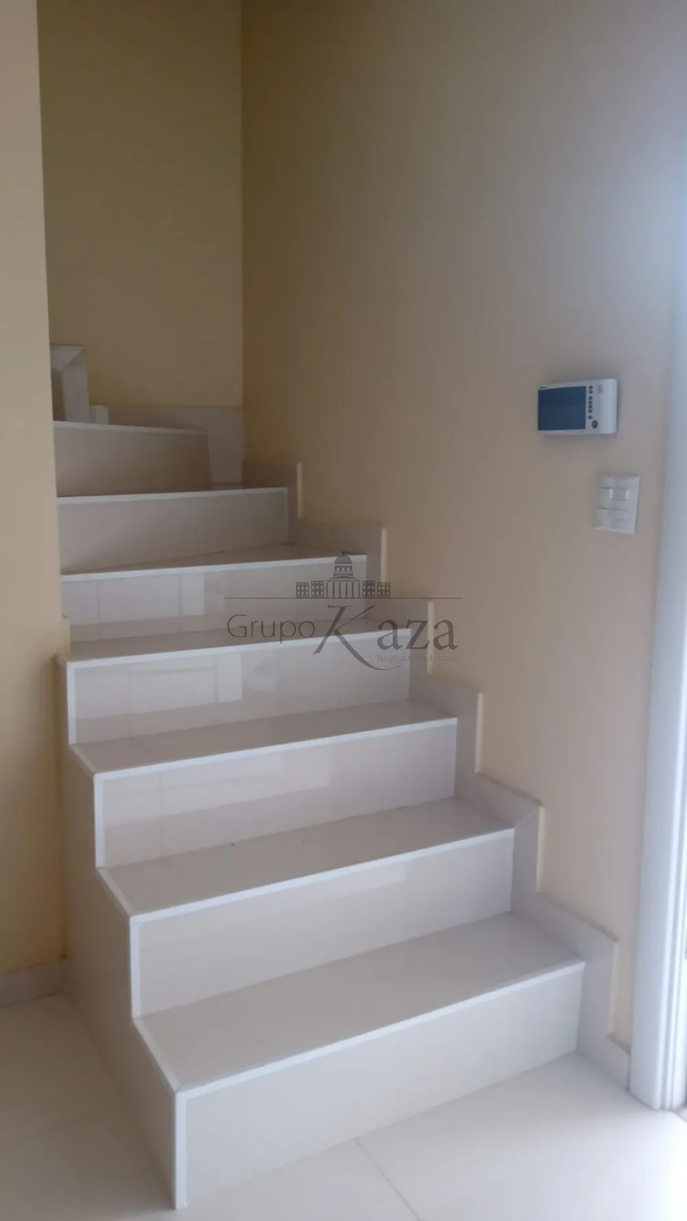 Foto 3 de Casa Sobrado em Residencial Bosque dos Ipês, São José dos Campos - imagem 3