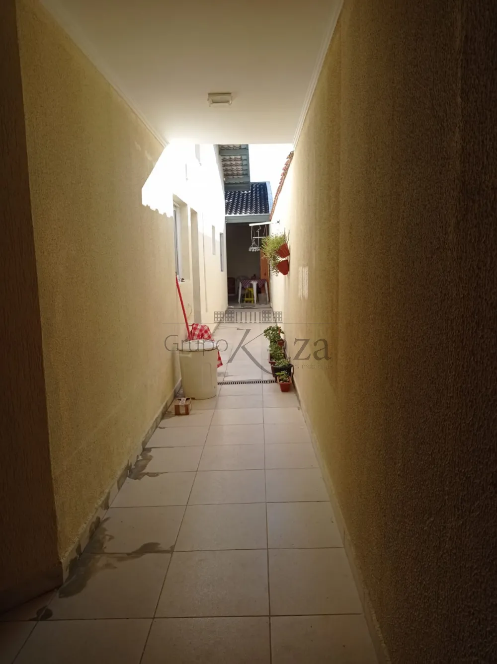 Foto 16 de Casa Padrão em Jardim Pararangaba, São José dos Campos - imagem 16