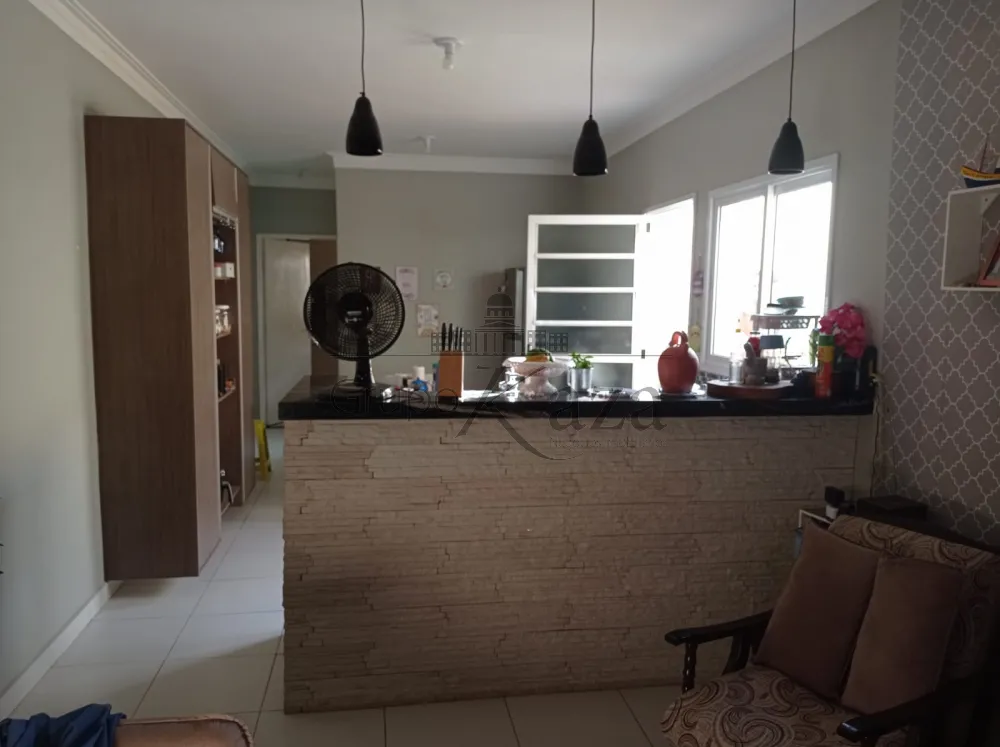 Foto 4 de Casa Padrão em Jardim Pararangaba, São José dos Campos - imagem 4