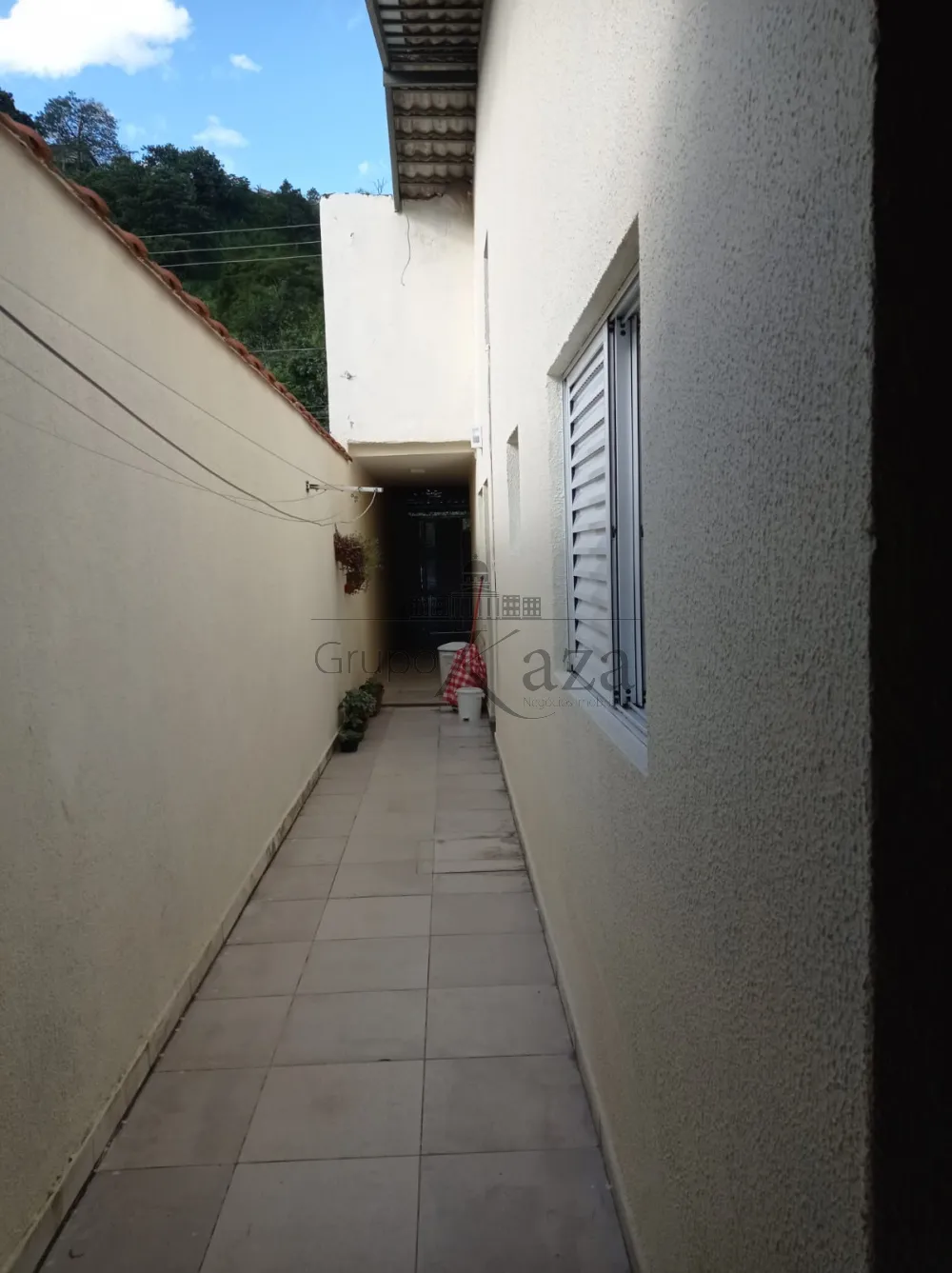 Foto 24 de Casa Padrão em Jardim Pararangaba, São José dos Campos - imagem 24