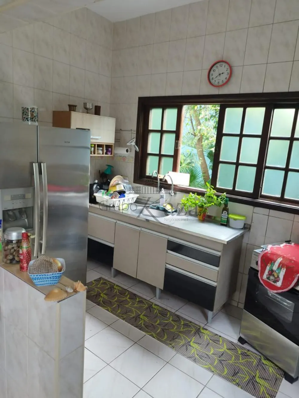 Foto 6 de Casa Sobrado em Jardim Siesta, Jacareí - imagem 6