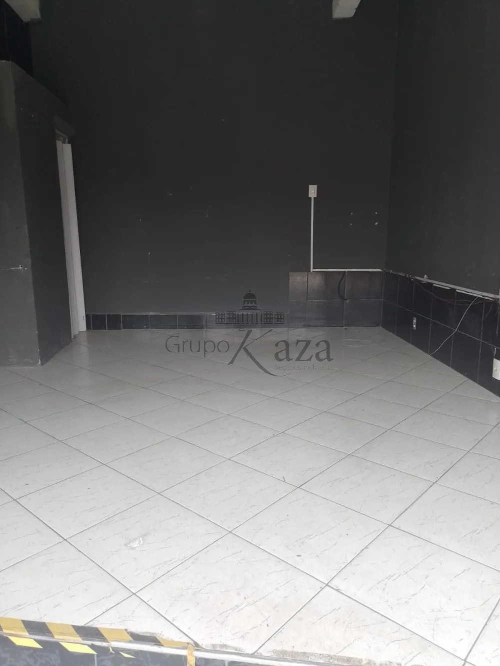 Foto 1 de Comercial Ponto Comercial em Jardim Cruzeiro do Sul, São José dos Campos - imagem 1