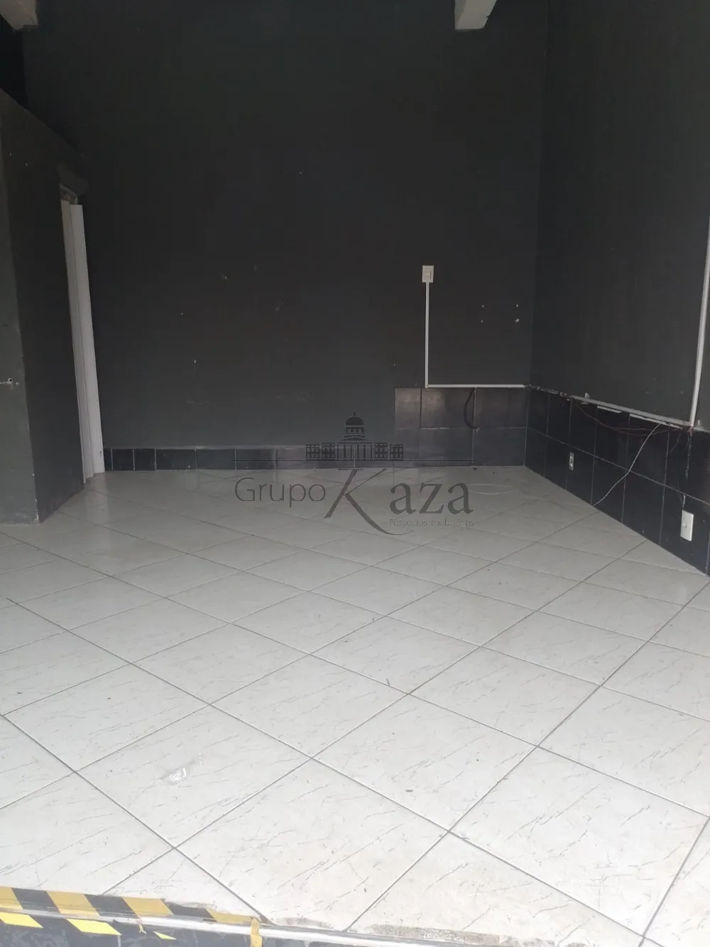 Foto 2 de Comercial Ponto Comercial em Jardim Cruzeiro do Sul, São José dos Campos - imagem 2