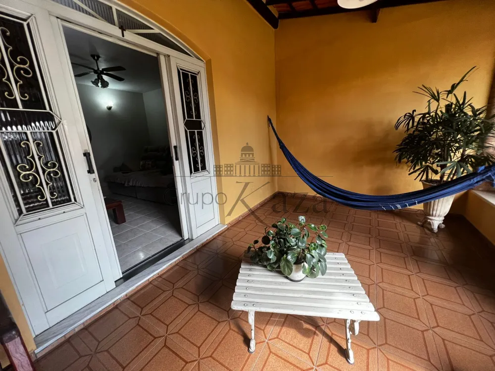 Foto 10 de Casa Sobrado em Vila São João, Caçapava - imagem 10