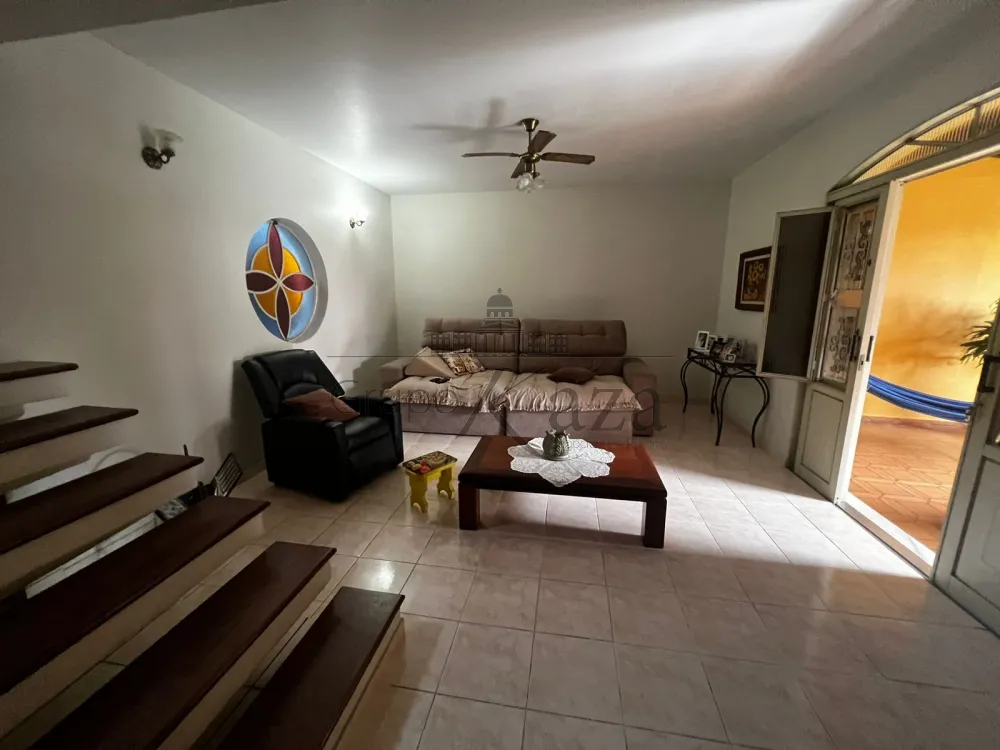 Foto 19 de Casa Sobrado em Vila São João, Caçapava - imagem 19