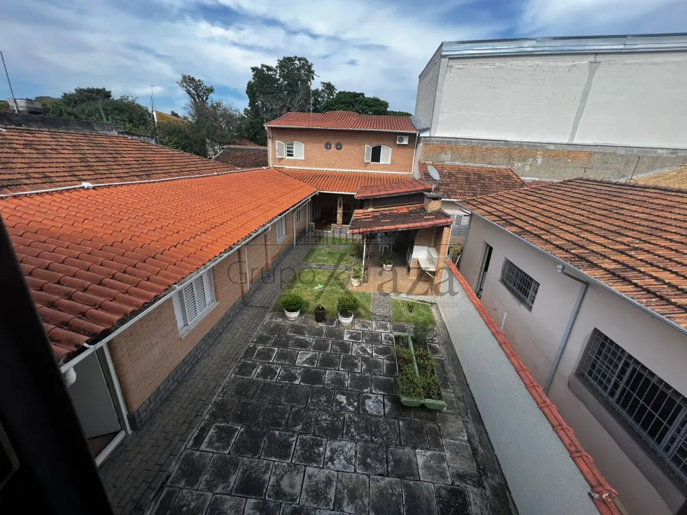 Foto 33 de Casa Sobrado em Vila São João, Caçapava - imagem 33