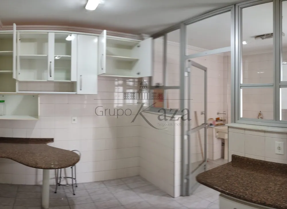 Foto 6 de Apartamento Cobertura Duplex em Jardim Oswaldo Cruz, São José dos Campos - imagem 6