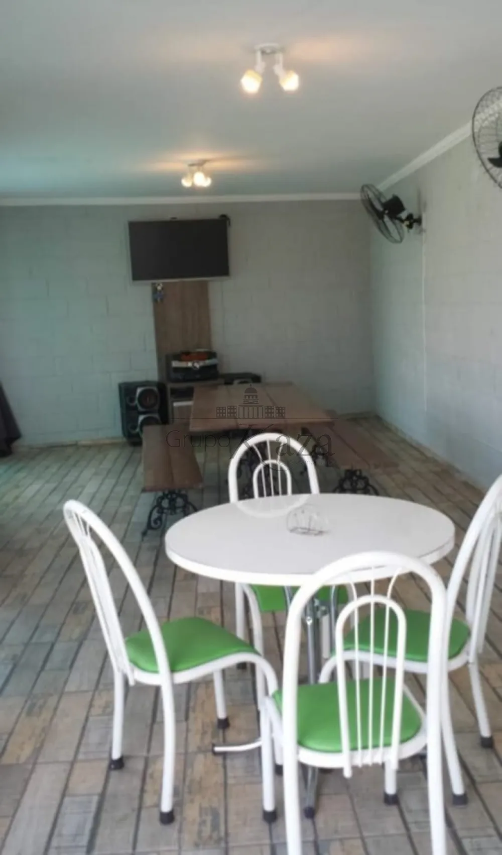 Foto 14 de Casa Padrão em Jardim Imperial, São José dos Campos - imagem 14