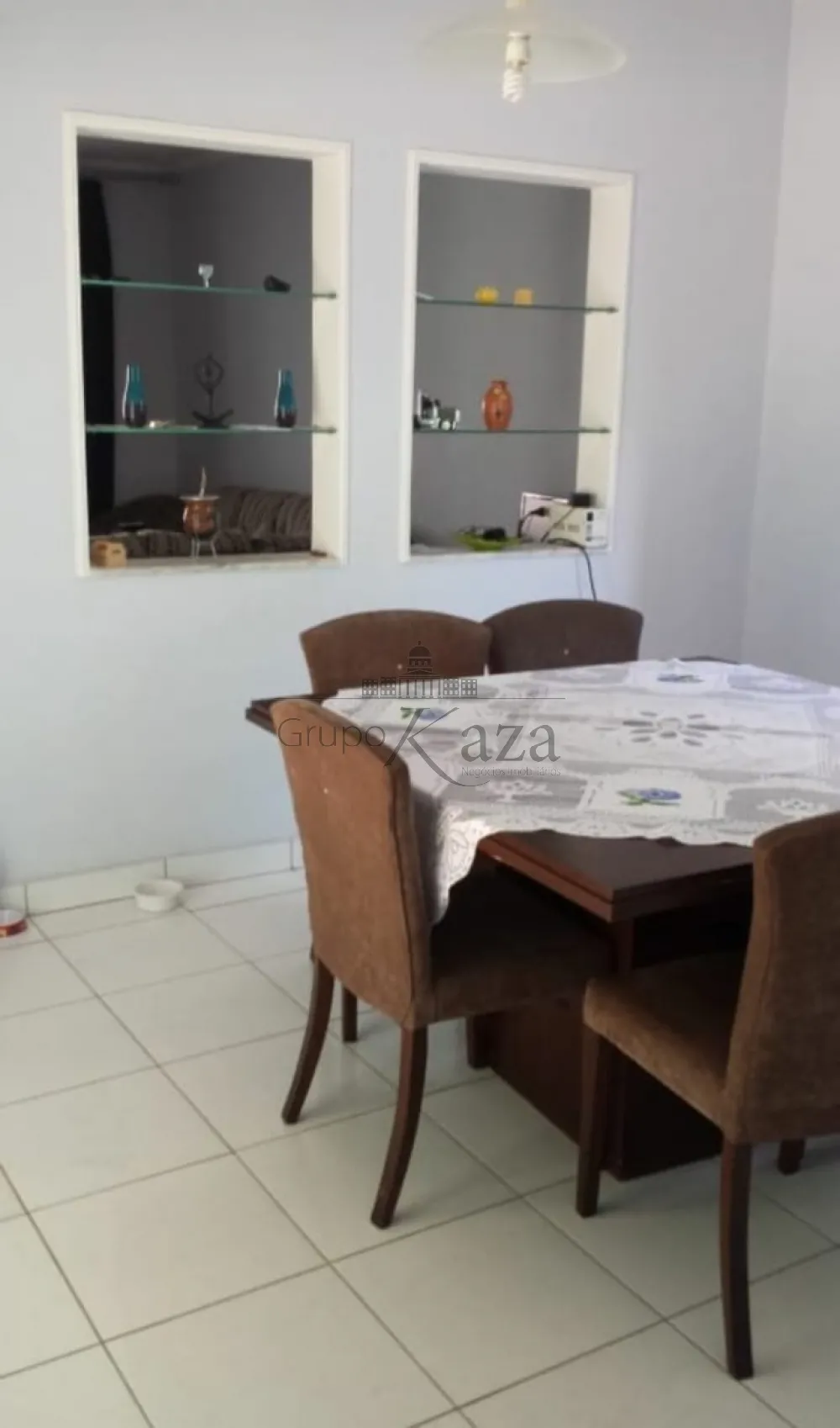 Foto 2 de Casa Padrão em Jardim Imperial, São José dos Campos - imagem 2