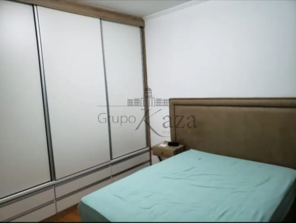 Foto 11 de Casa Padrão em Jardim Imperial, São José dos Campos - imagem 11