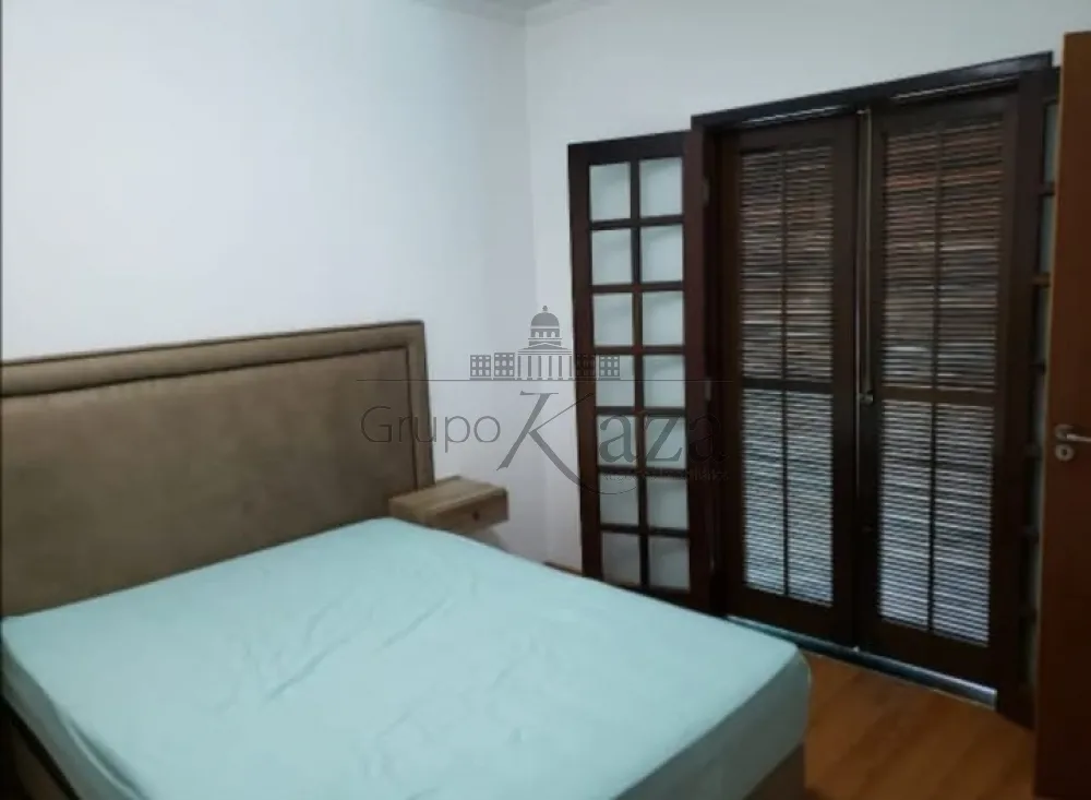 Foto 12 de Casa Padrão em Jardim Imperial, São José dos Campos - imagem 12