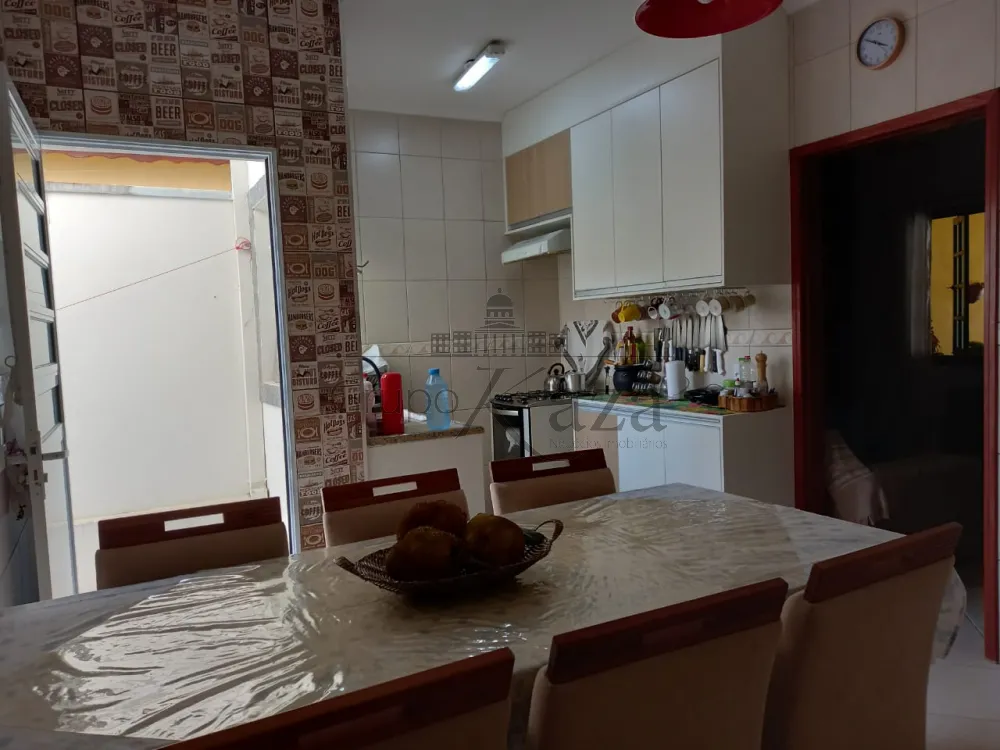 Foto 4 de Casa Térrea em Parque Residencial Flamboyant, São José dos Campos - imagem 4