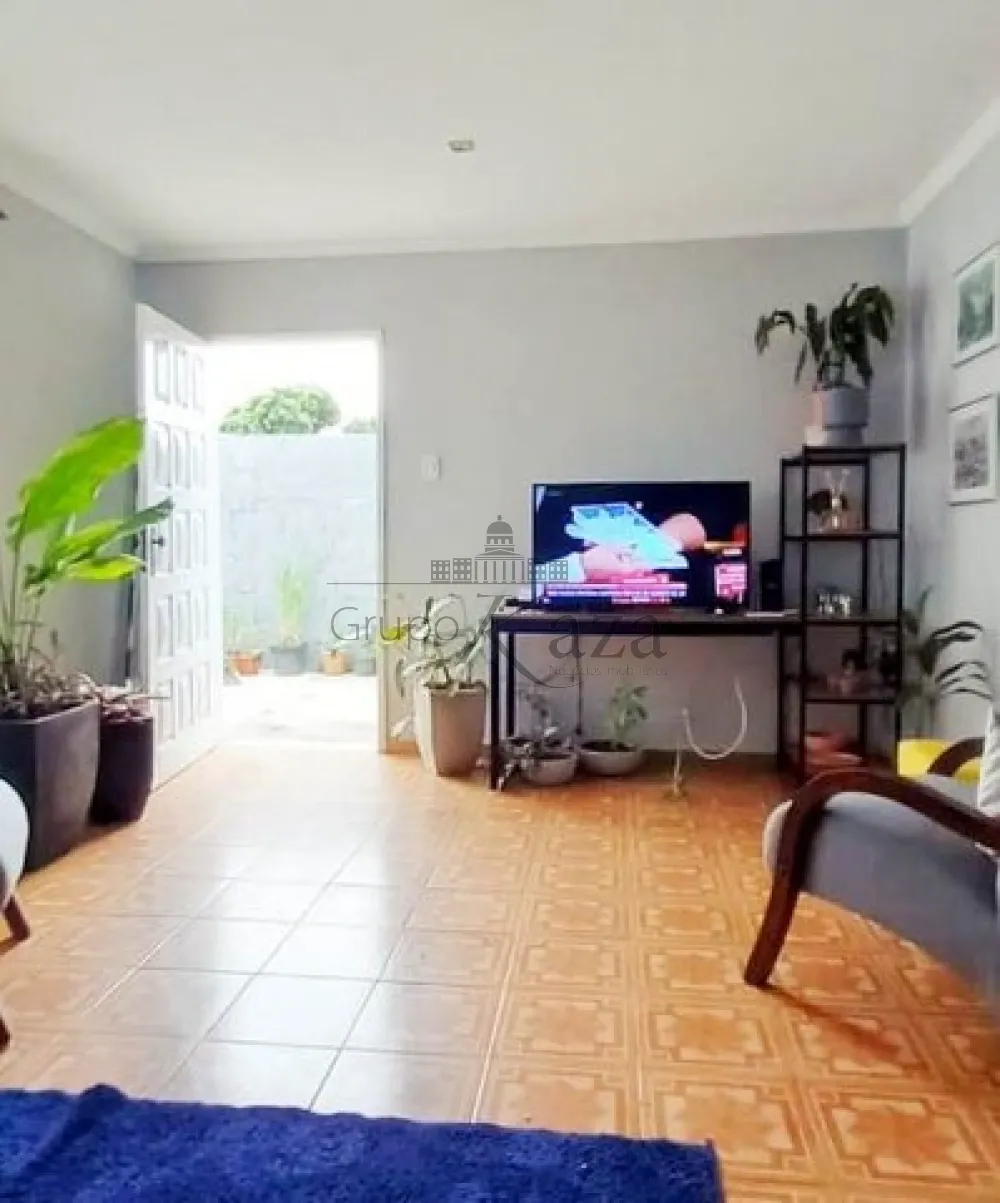 Foto 3 de Casa Padrão em Jardim das Cerejeiras, São José dos Campos - imagem 3