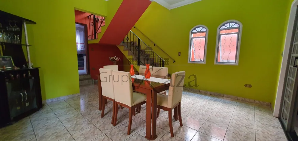 Foto 4 de Casa Sobrado em Jardim Terras de São João, Jacareí - imagem 4