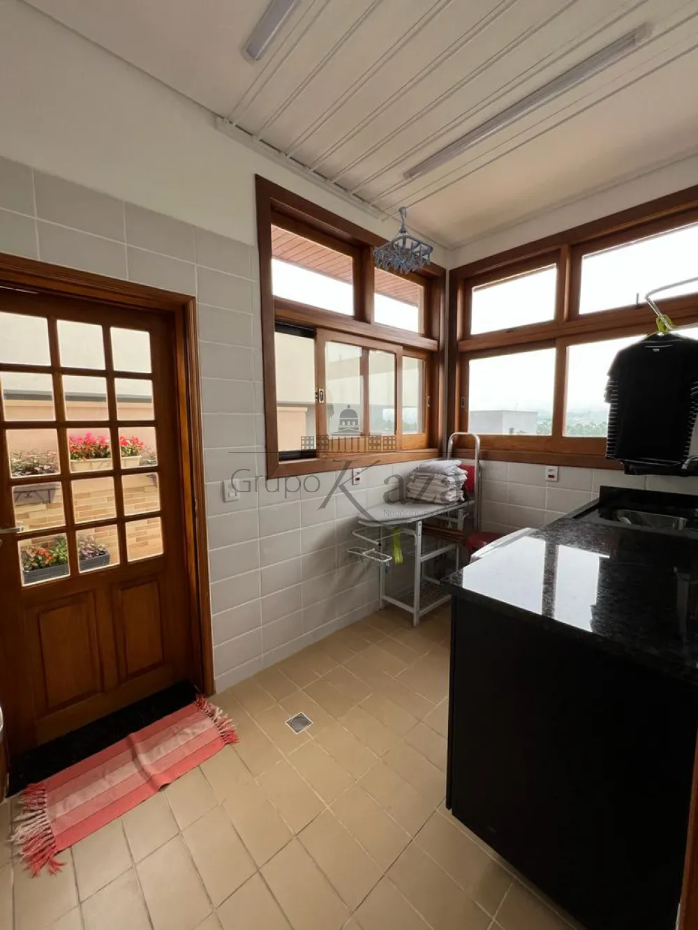 Foto 15 de Casa Condomínio em Condomínio Residencial Monte Carlo, São José dos Campos - imagem 15