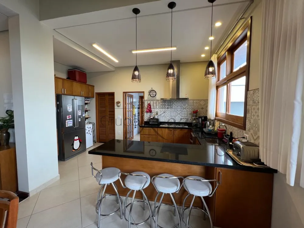 Foto 9 de Casa Condomínio em Condomínio Residencial Monte Carlo, São José dos Campos - imagem 9