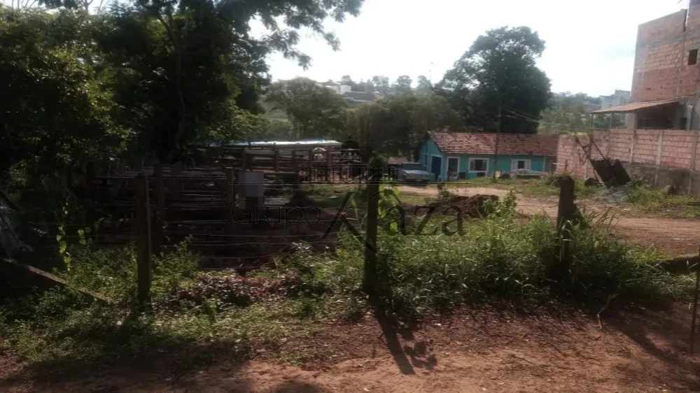 Foto 2 de Rural Chácara em Chácaras Araújo I, São José dos Campos - imagem 2 Foto 2 de Rural Chácara em Chácaras Araújo I, São José dos Campos - imagem 2