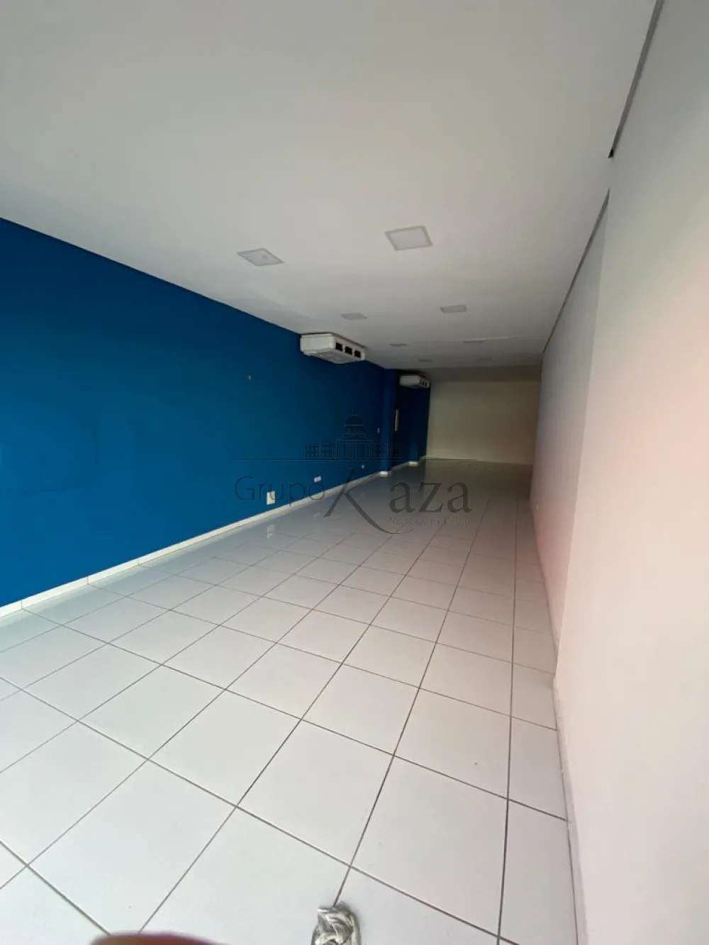 Foto 3 de Comercial Ponto Comercial em Centro, Jacareí - imagem 3