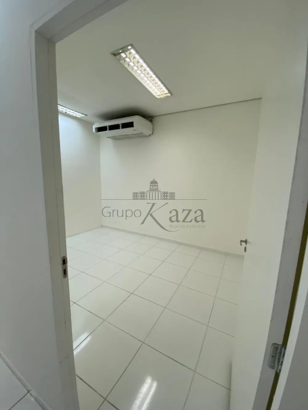 Foto 8 de Comercial Ponto Comercial em Centro, Jacareí - imagem 8