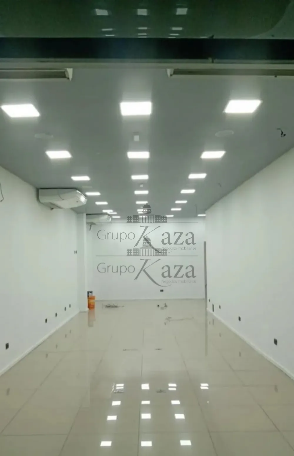 Foto 2 de Comercial Ponto Comercial em Centro, Jacareí - imagem 2