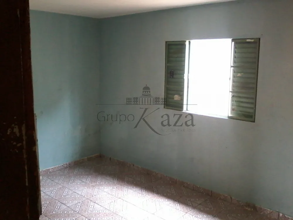 Foto 4 de Casa Padrão em Jardim Nova Michigan, São José dos Campos - imagem 4