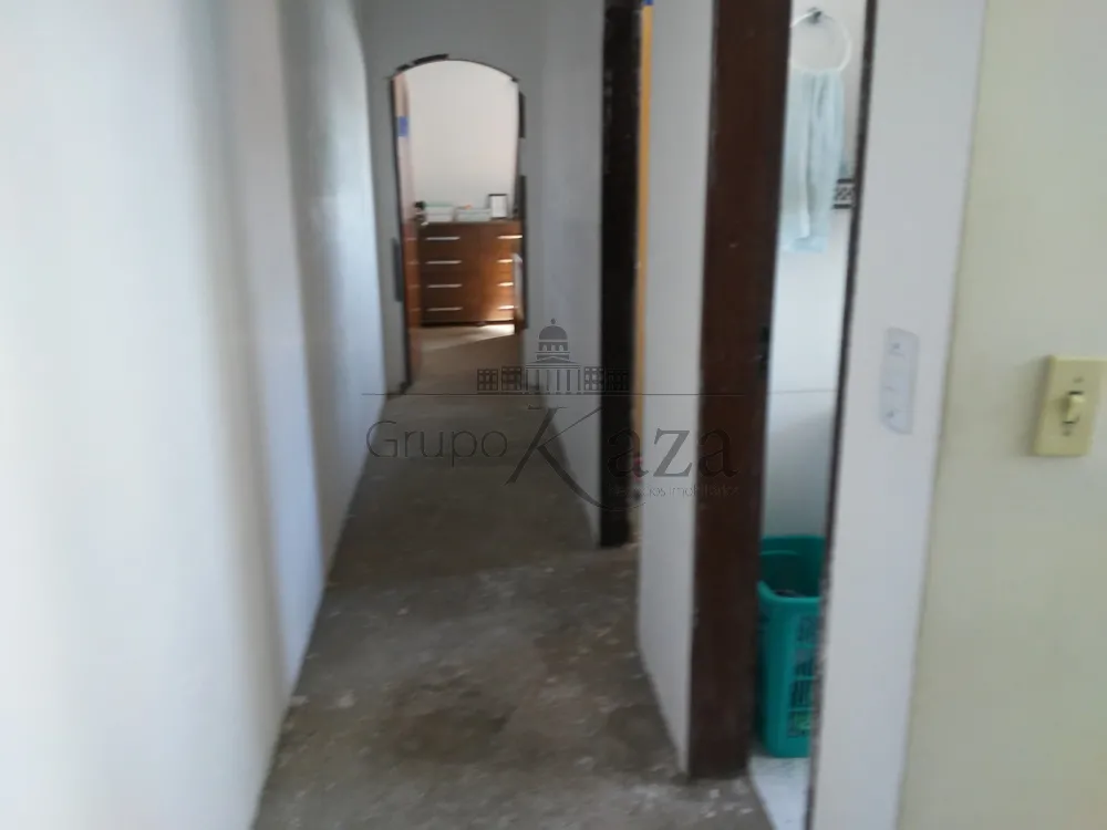 Foto 10 de Casa Padrão em Residencial Bosque dos Ipês, São José dos Campos - imagem 10