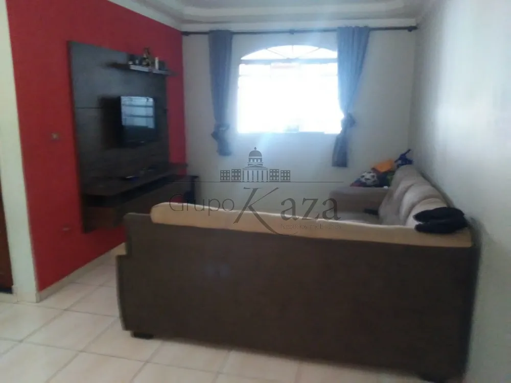 Foto 1 de Casa Padrão em Residencial Bosque dos Ipês, São José dos Campos - imagem 1