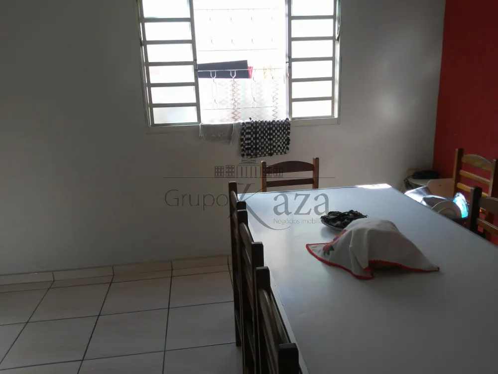 Foto 2 de Casa Padrão em Residencial Bosque dos Ipês, São José dos Campos - imagem 2