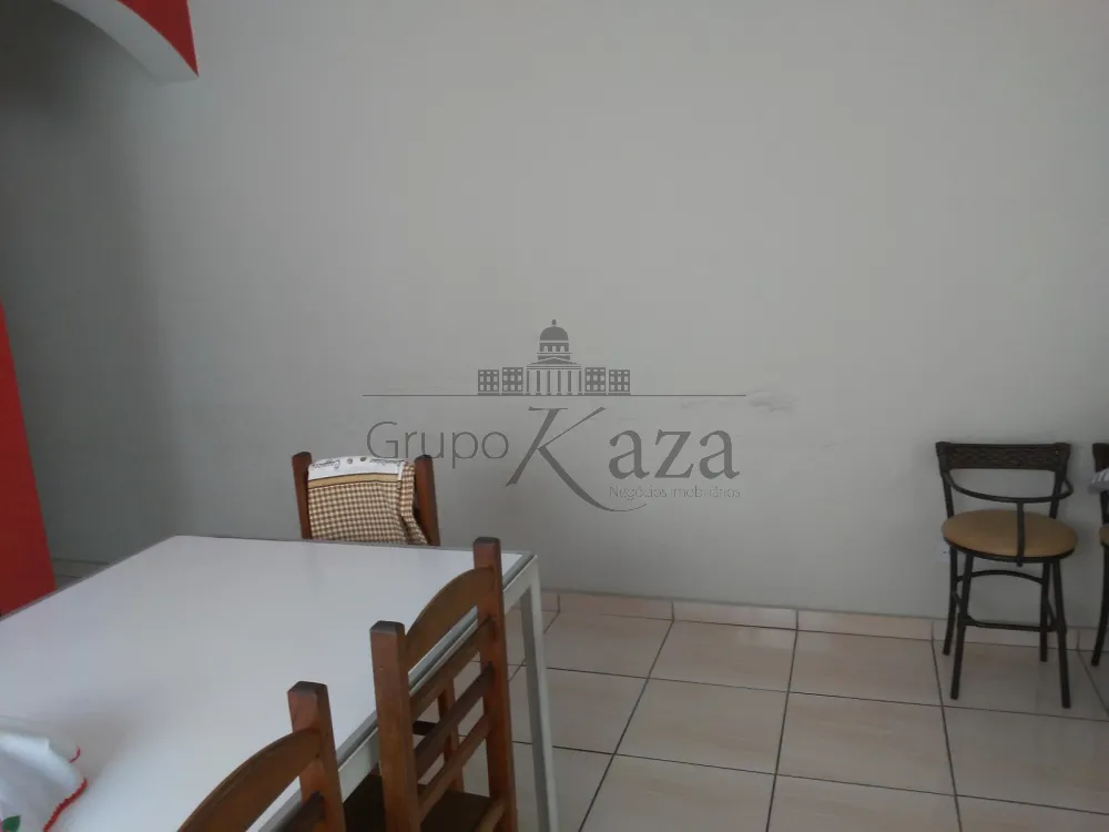 Foto 3 de Casa Padrão em Residencial Bosque dos Ipês, São José dos Campos - imagem 3
