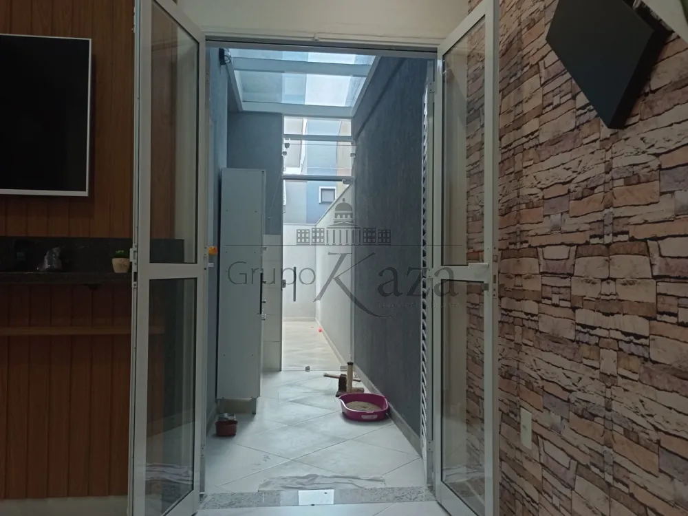 Foto 21 de Casa Padrão em Residencial Santa Paula, Jacareí - imagem 21