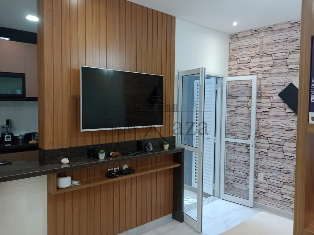 Foto 3 de Casa Padrão em Residencial Santa Paula, Jacareí - imagem 3
